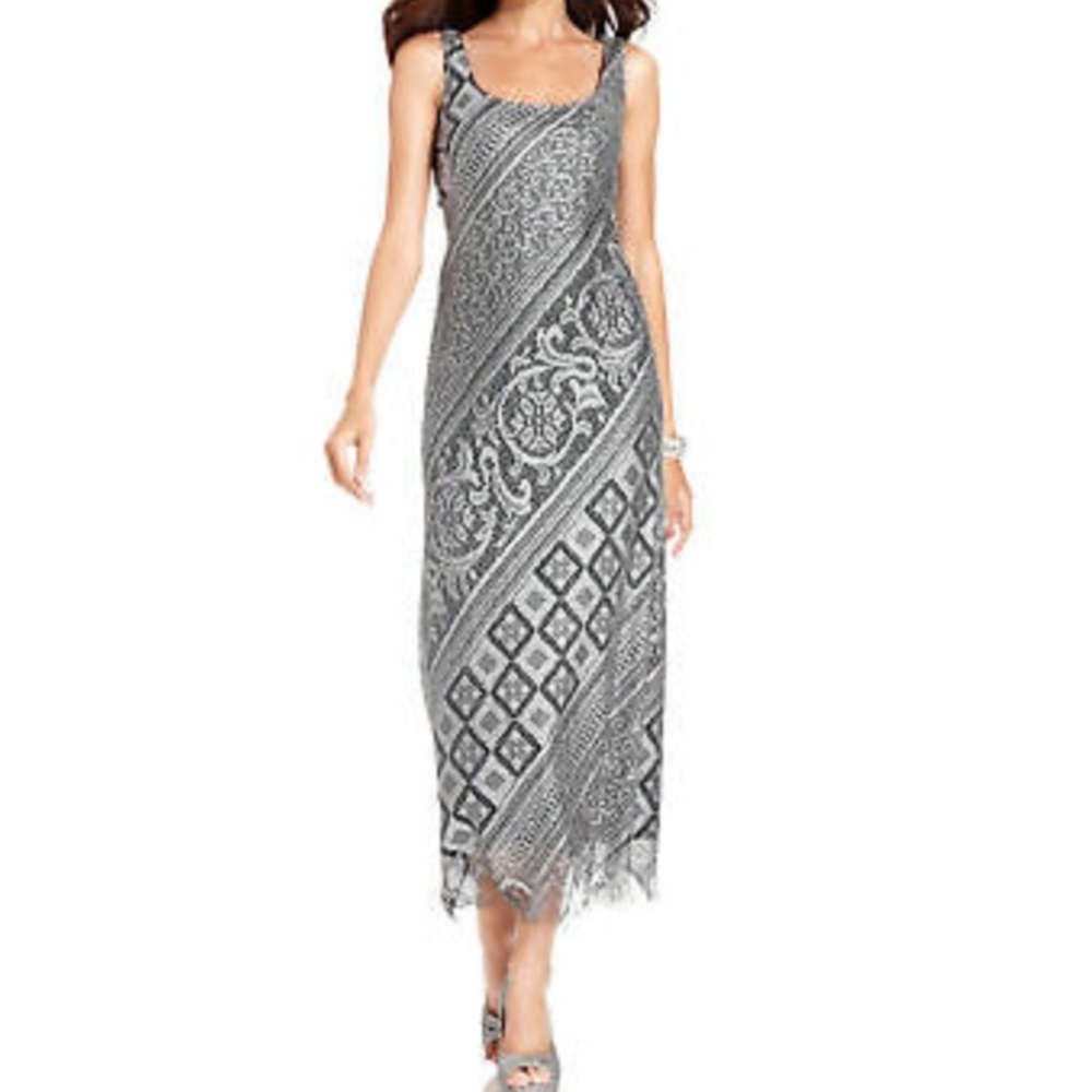 NWT Gown with Matching Silver Shawl